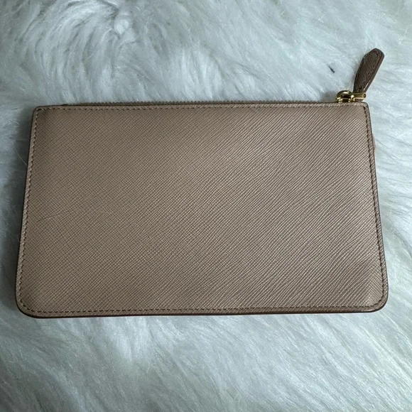 Prada wallet - Picture 6 of 11